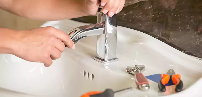 Bathtub Faucet Replacement in Sun City
